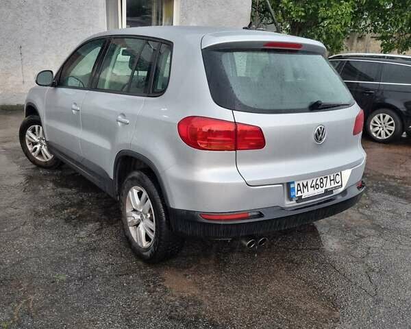 Сірий Фольксваген Тігуан, об'ємом двигуна 1.98 л та пробігом 140 тис. км за 10500 $, фото 1 на Automoto.ua
