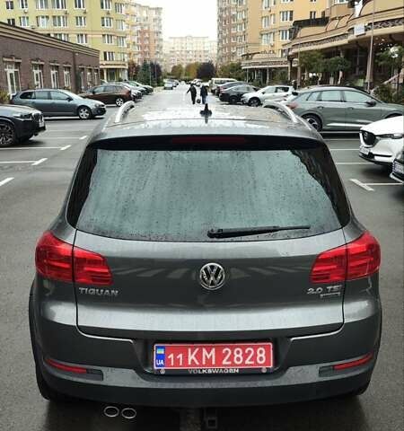 Серый Фольксваген Тигуан, объемом двигателя 1.98 л и пробегом 202 тыс. км за 13300 $, фото 29 на Automoto.ua