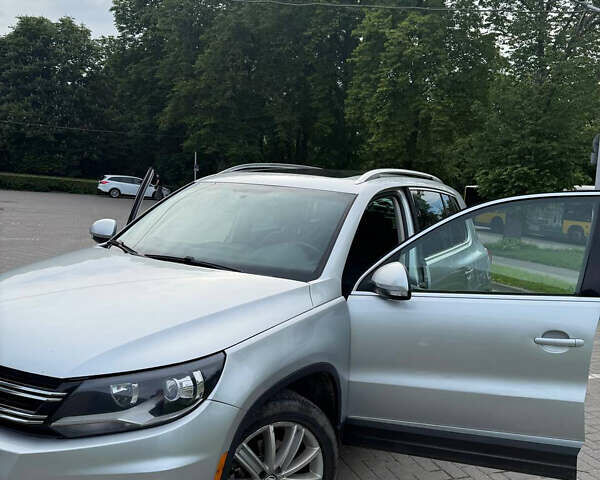 Серый Фольксваген Тигуан, объемом двигателя 1.98 л и пробегом 260 тыс. км за 10300 $, фото 21 на Automoto.ua