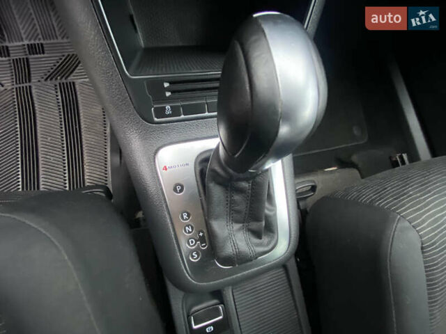 Серый Фольксваген Тигуан, объемом двигателя 1.98 л и пробегом 309 тыс. км за 9300 $, фото 11 на Automoto.ua