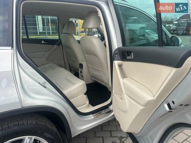 Сірий Фольксваген Тігуан, об'ємом двигуна 1.98 л та пробігом 165 тис. км за 9999 $, фото 8 на Automoto.ua