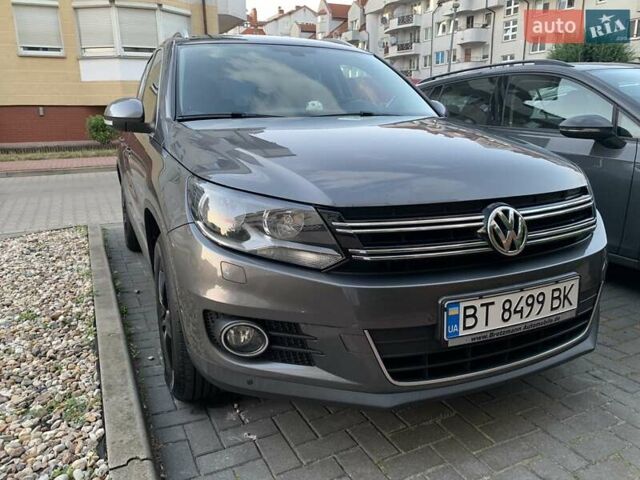 Серый Фольксваген Тигуан, объемом двигателя 1.97 л и пробегом 247 тыс. км за 14500 $, фото 28 на Automoto.ua