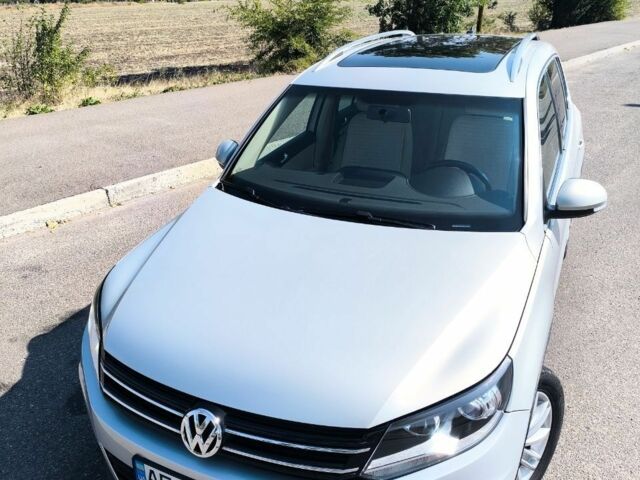 Серый Фольксваген Тигуан, объемом двигателя 2 л и пробегом 117 тыс. км за 12100 $, фото 3 на Automoto.ua