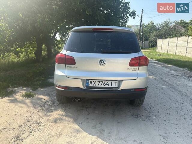 Серый Фольксваген Тигуан, объемом двигателя 1.98 л и пробегом 200 тыс. км за 14000 $, фото 6 на Automoto.ua