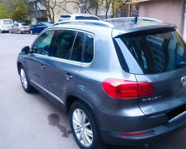 Серый Фольксваген Тигуан, объемом двигателя 1.98 л и пробегом 169 тыс. км за 12499 $, фото 7 на Automoto.ua