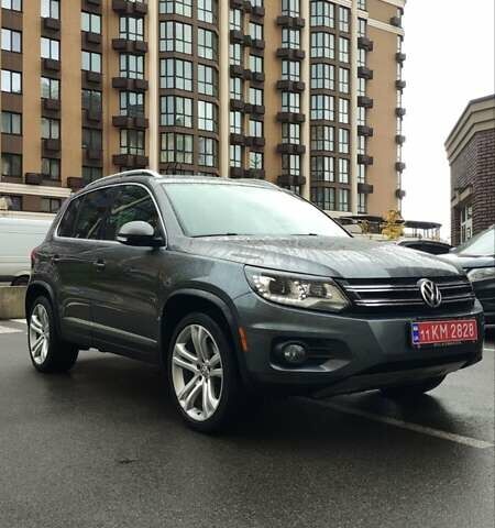 Серый Фольксваген Тигуан, объемом двигателя 1.98 л и пробегом 202 тыс. км за 13300 $, фото 3 на Automoto.ua