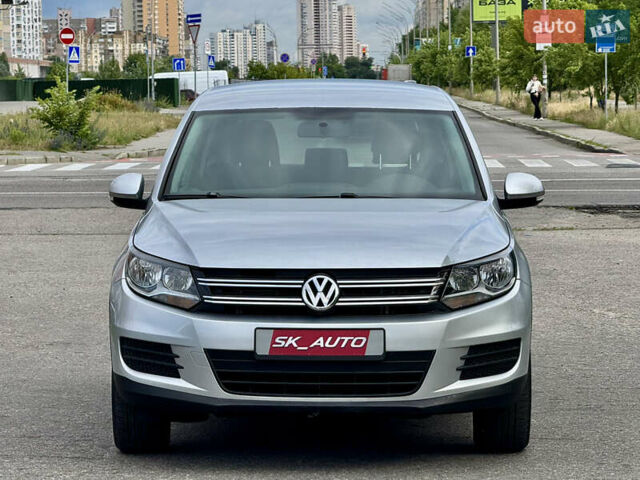 Серый Фольксваген Тигуан, объемом двигателя 1.98 л и пробегом 203 тыс. км за 10600 $, фото 54 на Automoto.ua