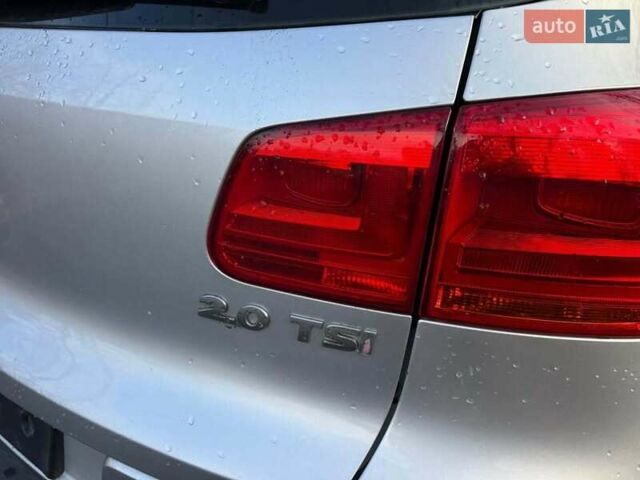 Сірий Фольксваген Тігуан, об'ємом двигуна 1.98 л та пробігом 110 тис. км за 11300 $, фото 6 на Automoto.ua
