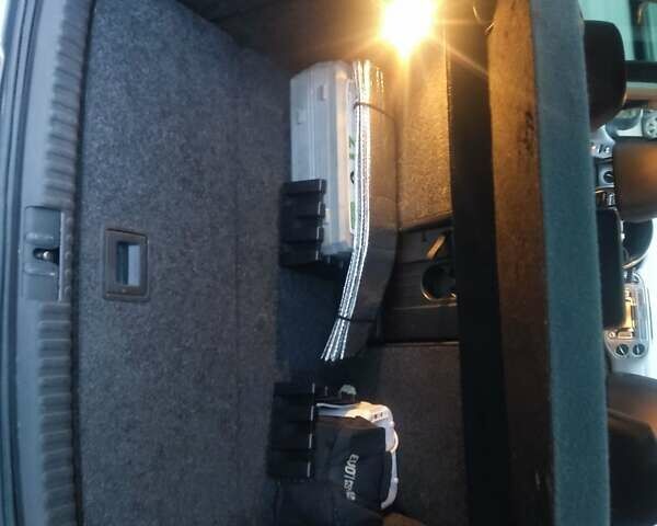 Серый Фольксваген Тигуан, объемом двигателя 1.98 л и пробегом 169 тыс. км за 12499 $, фото 5 на Automoto.ua