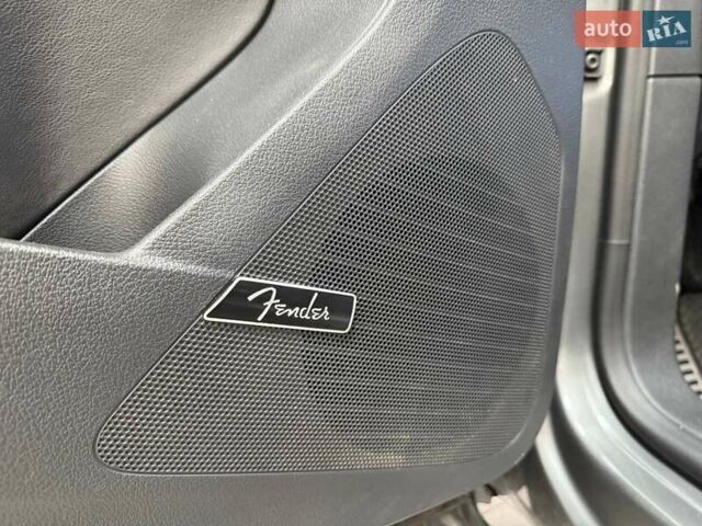 Серый Фольксваген Тигуан, объемом двигателя 2 л и пробегом 156 тыс. км за 12790 $, фото 25 на Automoto.ua