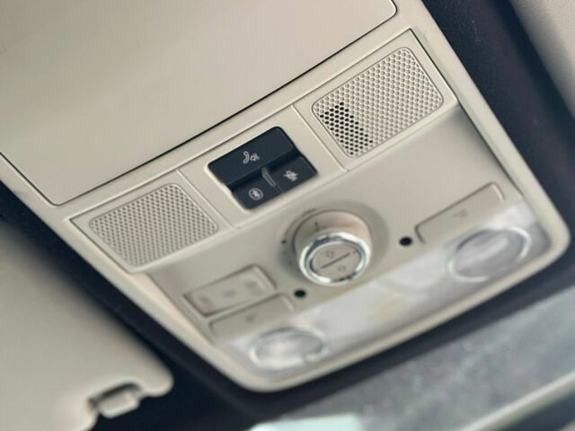 Сірий Фольксваген Тігуан, об'ємом двигуна 2 л та пробігом 220 тис. км за 9500 $, фото 7 на Automoto.ua