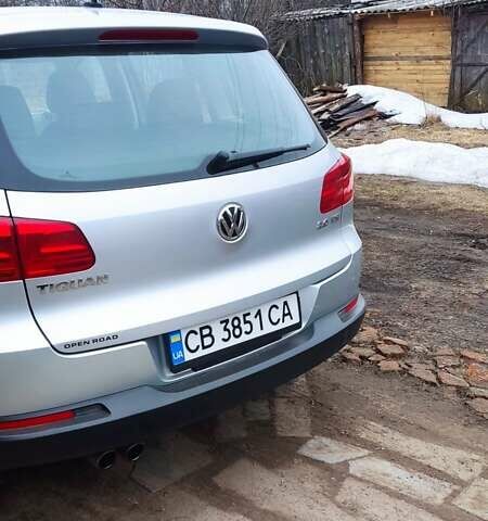 Серый Фольксваген Тигуан, объемом двигателя 1.98 л и пробегом 155 тыс. км за 12800 $, фото 6 на Automoto.ua