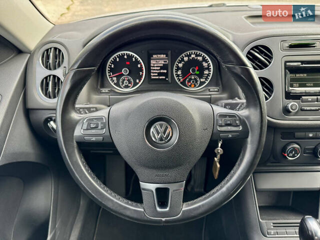 Серый Фольксваген Тигуан, объемом двигателя 1.98 л и пробегом 203 тыс. км за 10600 $, фото 34 на Automoto.ua