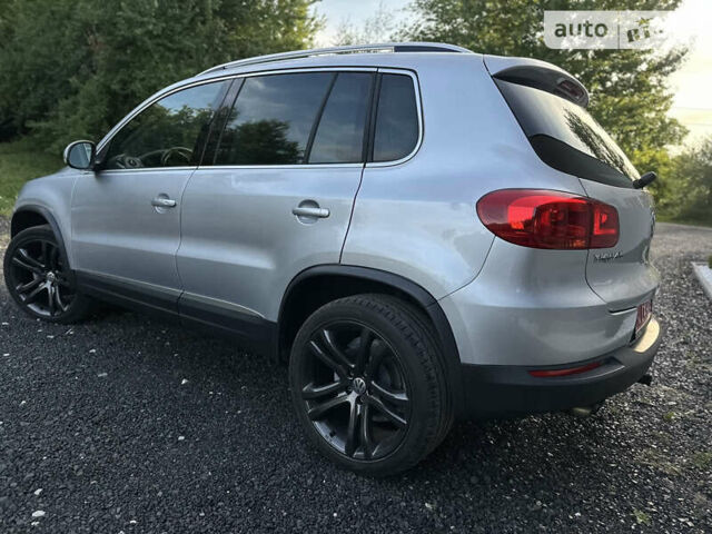 Серый Фольксваген Тигуан, объемом двигателя 2 л и пробегом 222 тыс. км за 12900 $, фото 10 на Automoto.ua