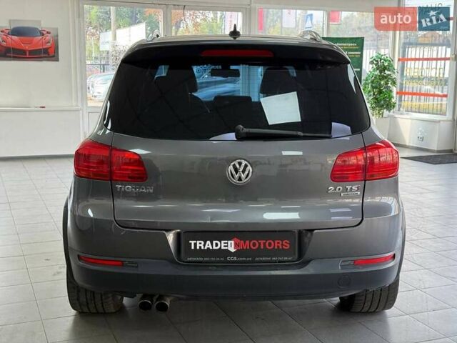 Серый Фольксваген Тигуан, объемом двигателя 2 л и пробегом 156 тыс. км за 12790 $, фото 10 на Automoto.ua