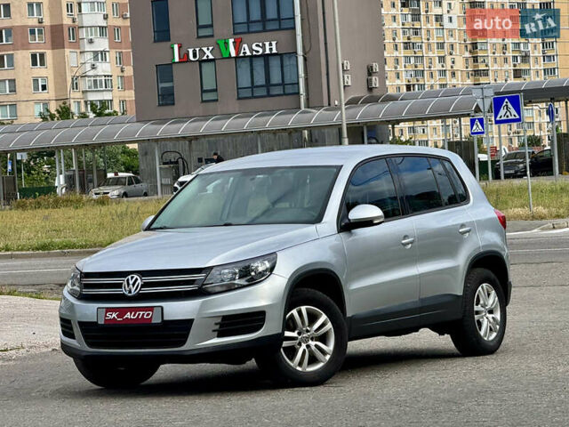 Серый Фольксваген Тигуан, объемом двигателя 1.98 л и пробегом 203 тыс. км за 10600 $, фото 1 на Automoto.ua