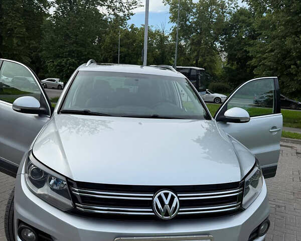 Серый Фольксваген Тигуан, объемом двигателя 1.98 л и пробегом 260 тыс. км за 10300 $, фото 23 на Automoto.ua