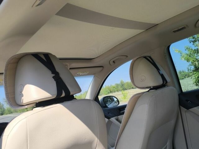 Серый Фольксваген Тигуан, объемом двигателя 2 л и пробегом 117 тыс. км за 12100 $, фото 11 на Automoto.ua