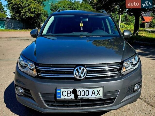 Серый Фольксваген Тигуан, объемом двигателя 1.98 л и пробегом 130 тыс. км за 14400 $, фото 4 на Automoto.ua