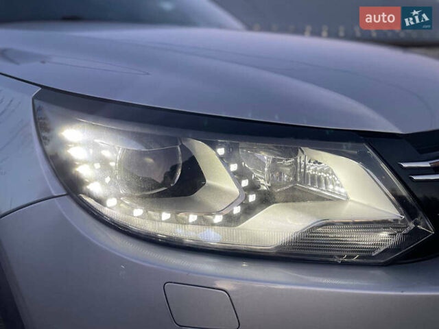 Серый Фольксваген Тигуан, объемом двигателя 1.97 л и пробегом 305 тыс. км за 13600 $, фото 10 на Automoto.ua