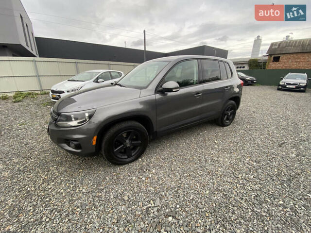 Серый Фольксваген Тигуан, объемом двигателя 1.98 л и пробегом 309 тыс. км за 9300 $, фото 1 на Automoto.ua