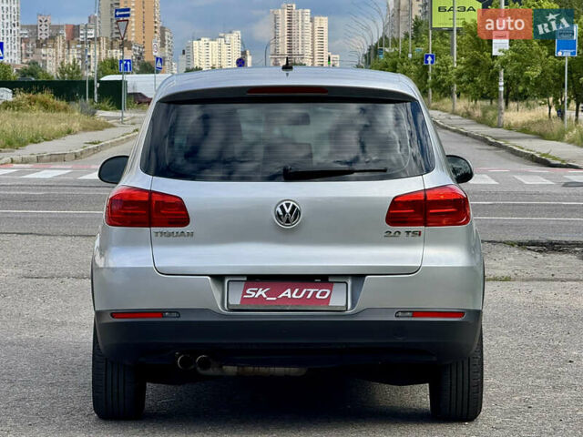 Серый Фольксваген Тигуан, объемом двигателя 1.98 л и пробегом 203 тыс. км за 10600 $, фото 11 на Automoto.ua