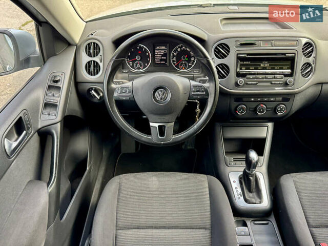 Серый Фольксваген Тигуан, объемом двигателя 1.98 л и пробегом 203 тыс. км за 10600 $, фото 33 на Automoto.ua