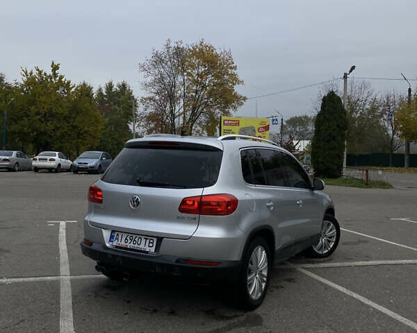 Серый Фольксваген Тигуан, объемом двигателя 1.98 л и пробегом 294 тыс. км за 11500 $, фото 6 на Automoto.ua