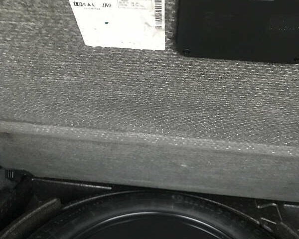 Серый Фольксваген Тигуан, объемом двигателя 1.98 л и пробегом 143 тыс. км за 10300 $, фото 8 на Automoto.ua