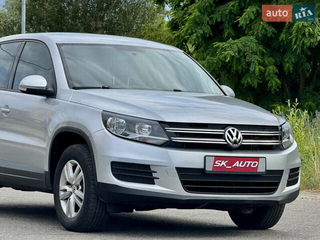 Серый Фольксваген Тигуан, объемом двигателя 1.98 л и пробегом 203 тыс. км за 10600 $, фото 55 на Automoto.ua