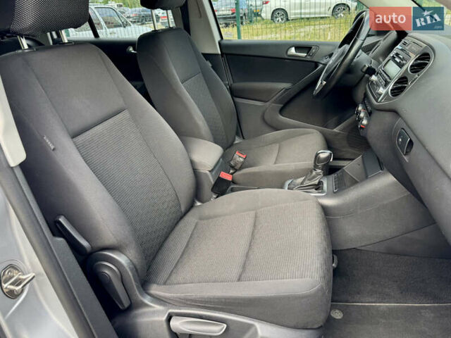 Серый Фольксваген Тигуан, объемом двигателя 1.98 л и пробегом 203 тыс. км за 10600 $, фото 31 на Automoto.ua