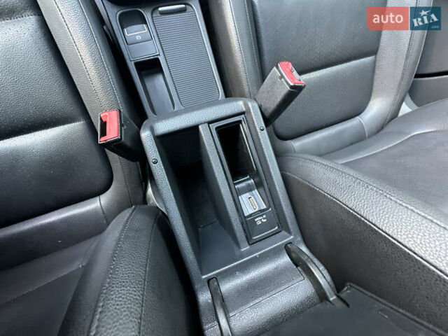 Серый Фольксваген Тигуан, объемом двигателя 1.98 л и пробегом 149 тыс. км за 13000 $, фото 16 на Automoto.ua