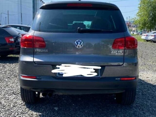 Сірий Фольксваген Тігуан, об'ємом двигуна 2 л та пробігом 166 тис. км за 13900 $, фото 3 на Automoto.ua