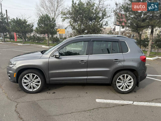 Сірий Фольксваген Тігуан, об'ємом двигуна 1.98 л та пробігом 180 тис. км за 11500 $, фото 1 на Automoto.ua