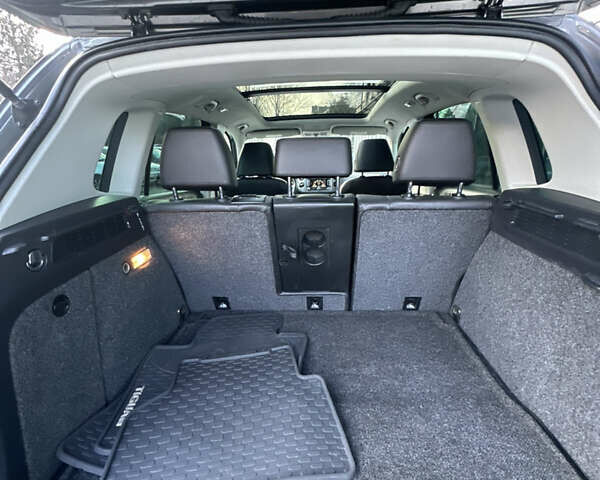 Серый Фольксваген Тигуан, объемом двигателя 1.98 л и пробегом 149 тыс. км за 13000 $, фото 5 на Automoto.ua