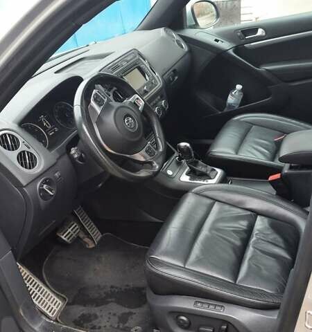 Сірий Фольксваген Тігуан, об'ємом двигуна 1.98 л та пробігом 148 тис. км за 15500 $, фото 2 на Automoto.ua