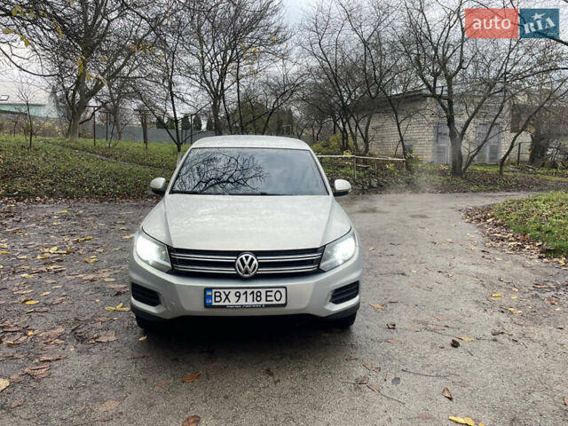 Сірий Фольксваген Тігуан, об'ємом двигуна 1.98 л та пробігом 217 тис. км за 12000 $, фото 5 на Automoto.ua