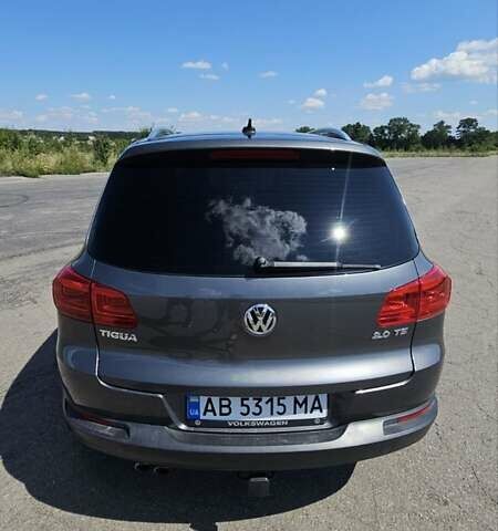 Серый Фольксваген Тигуан, объемом двигателя 1.98 л и пробегом 193 тыс. км за 14500 $, фото 5 на Automoto.ua
