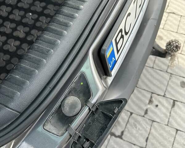 Сірий Фольксваген Тігуан, об'ємом двигуна 1.97 л та пробігом 135 тис. км за 13700 $, фото 33 на Automoto.ua