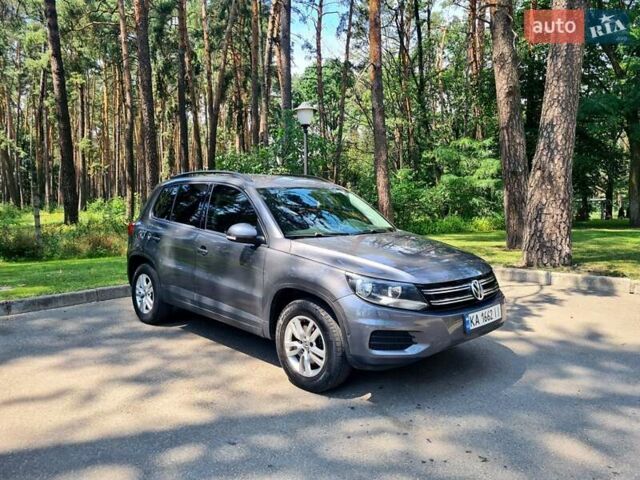 Сірий Фольксваген Тігуан, об'ємом двигуна 1.98 л та пробігом 139 тис. км за 12400 $, фото 2 на Automoto.ua