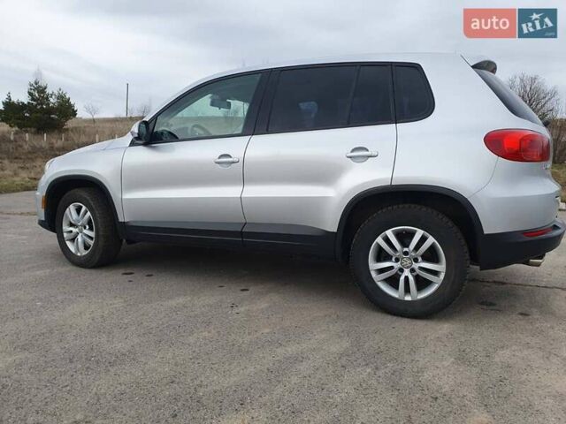 Сірий Фольксваген Тігуан, об'ємом двигуна 1.98 л та пробігом 90 тис. км за 13500 $, фото 2 на Automoto.ua