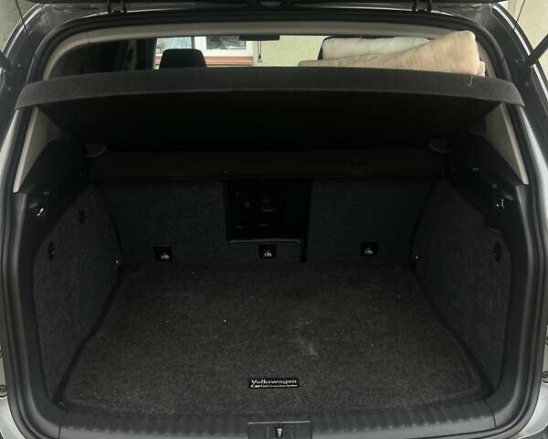 Сірий Фольксваген Тігуан, об'ємом двигуна 1.98 л та пробігом 214 тис. км за 11700 $, фото 13 на Automoto.ua