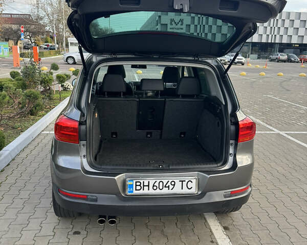 Серый Фольксваген Тигуан, объемом двигателя 1.98 л и пробегом 114 тыс. км за 14800 $, фото 12 на Automoto.ua