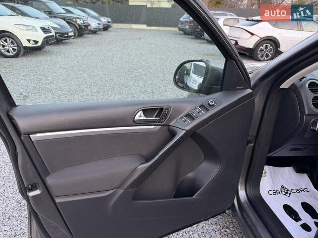 Сірий Фольксваген Тігуан, об'ємом двигуна 1.97 л та пробігом 145 тис. км за 12999 $, фото 10 на Automoto.ua