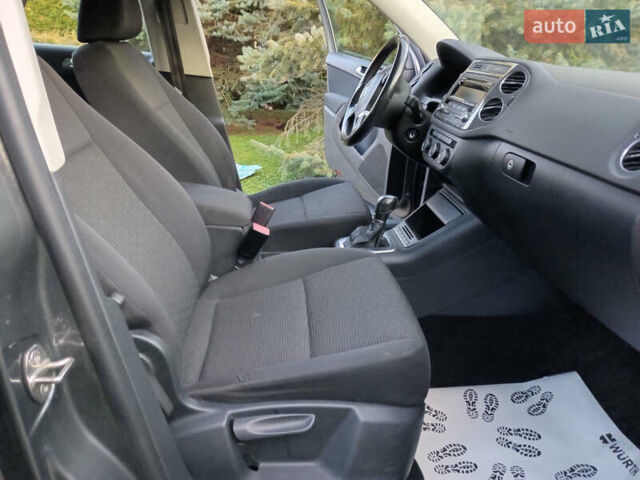 Сірий Фольксваген Тігуан, об'ємом двигуна 1.98 л та пробігом 160 тис. км за 9199 $, фото 7 на Automoto.ua