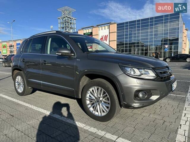 Сірий Фольксваген Тігуан, об'ємом двигуна 1.97 л та пробігом 135 тис. км за 13700 $, фото 7 на Automoto.ua