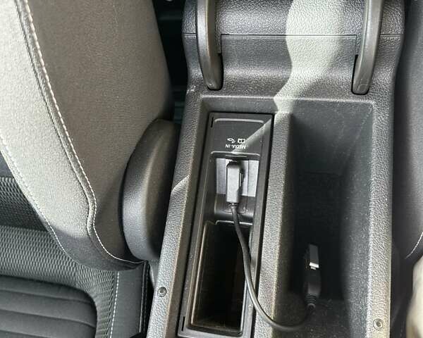 Сірий Фольксваген Тігуан, об'ємом двигуна 1.97 л та пробігом 135 тис. км за 13700 $, фото 14 на Automoto.ua