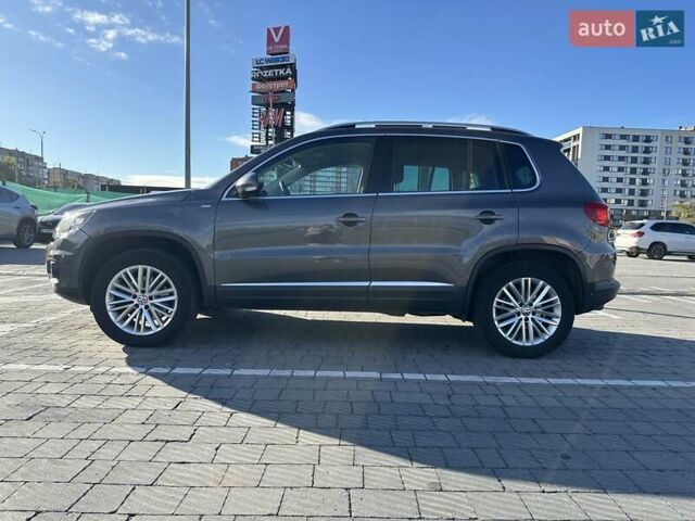 Сірий Фольксваген Тігуан, об'ємом двигуна 1.97 л та пробігом 135 тис. км за 13700 $, фото 2 на Automoto.ua