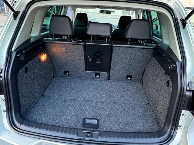 Серый Фольксваген Тигуан, объемом двигателя 2 л и пробегом 250 тыс. км за 10500 $, фото 12 на Automoto.ua