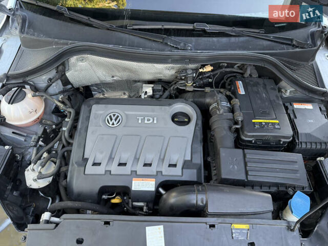 Сірий Фольксваген Тігуан, об'ємом двигуна 2 л та пробігом 74 тис. км за 16500 $, фото 46 на Automoto.ua
